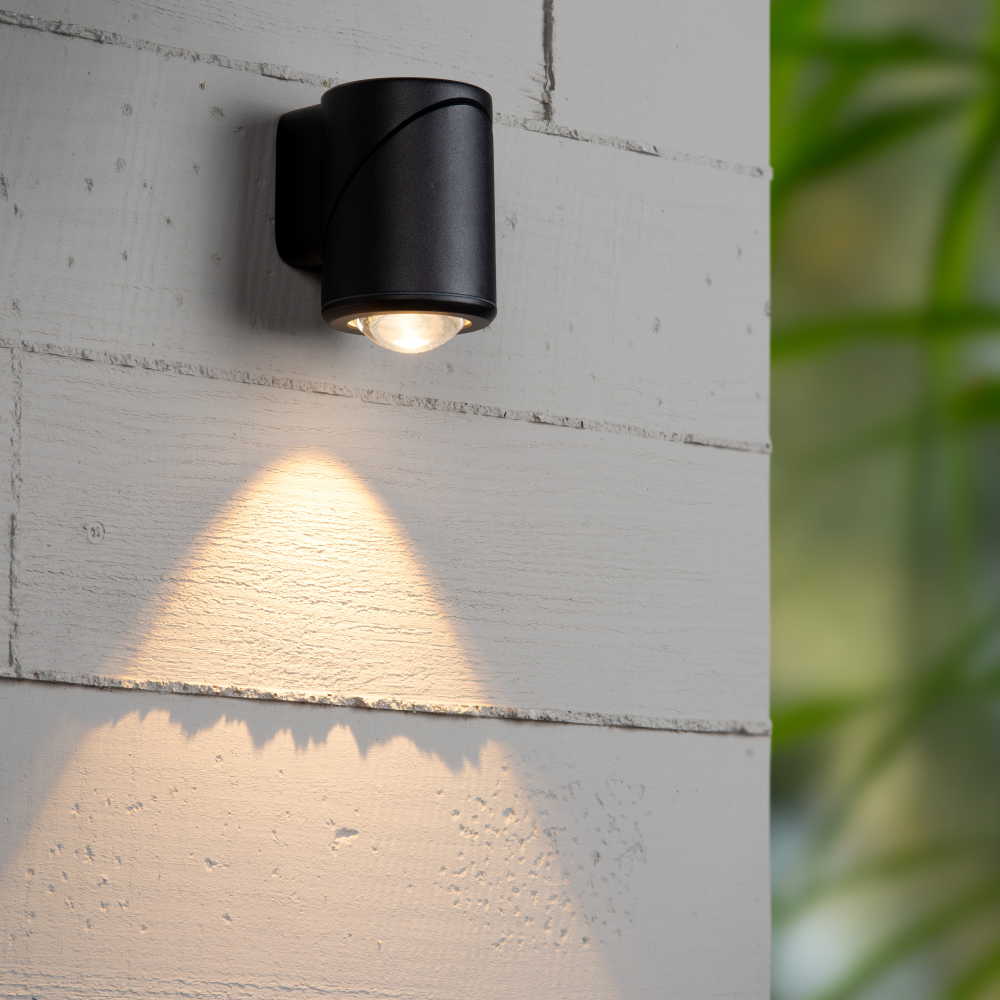 Lucide ERIN - Nástěnné bodové svítidlo - Vnitřní / Venkovní - LED - 1x5W 2700K - IP65 - Černá